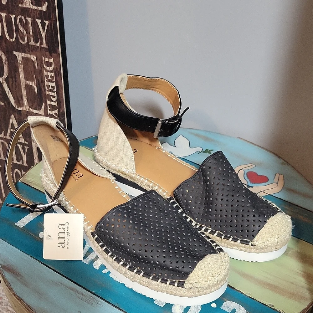 a.n.a Black and Cream Espadrille Flats